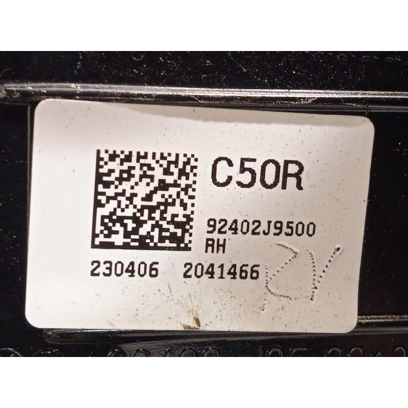 Recambio de piloto trasero derecho para hyundai kona 1.0 tgdi cat referencia OEM IAM 92402J9500  