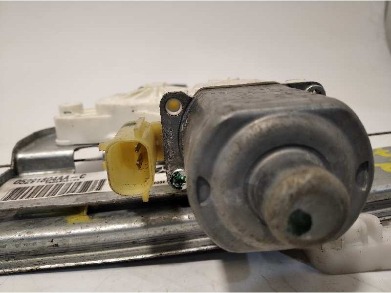 Recambio de elevalunas trasero derecho para jeep patriot limited referencia OEM IAM 05291804AA  0130822278