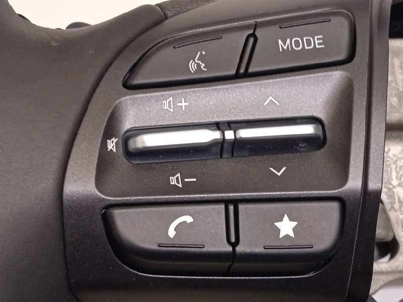 Recambio de volante para hyundai kona 1.0 tgdi cat referencia OEM IAM 56100J9GN0TRY  