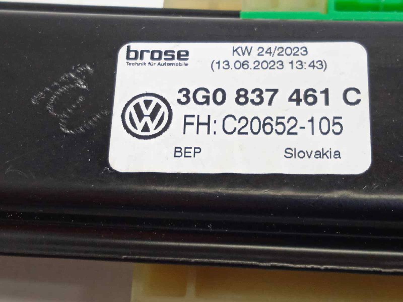 Recambio de elevalunas delantero izquierdo para volkswagen passat variant (cb5) 2.0 bluemotion referencia OEM IAM 3G0837461C  4K