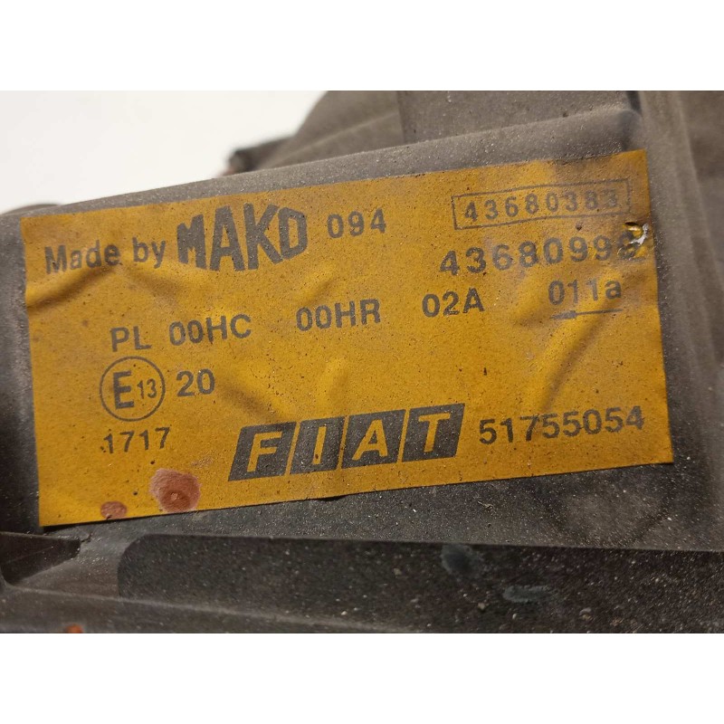 Recambio de faro derecho para fiat doblo cargo (223) 1.9 jtd cat referencia OEM IAM 51755054  