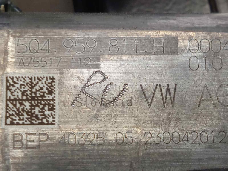 Recambio de elevalunas trasero derecho para volkswagen passat variant (cb5) 2.0 bluemotion referencia OEM IAM 3G9839462B  5Q4959