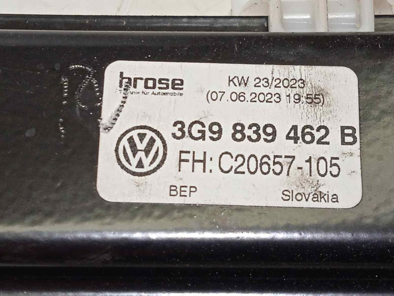 Recambio de elevalunas trasero derecho para volkswagen passat variant (cb5) 2.0 bluemotion referencia OEM IAM 3G9839462B  5Q4959