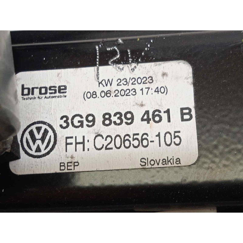 Recambio de elevalunas trasero izquierdo para volkswagen passat variant (cb5) 2.0 bluemotion referencia OEM IAM 3G9839461B  5Q49