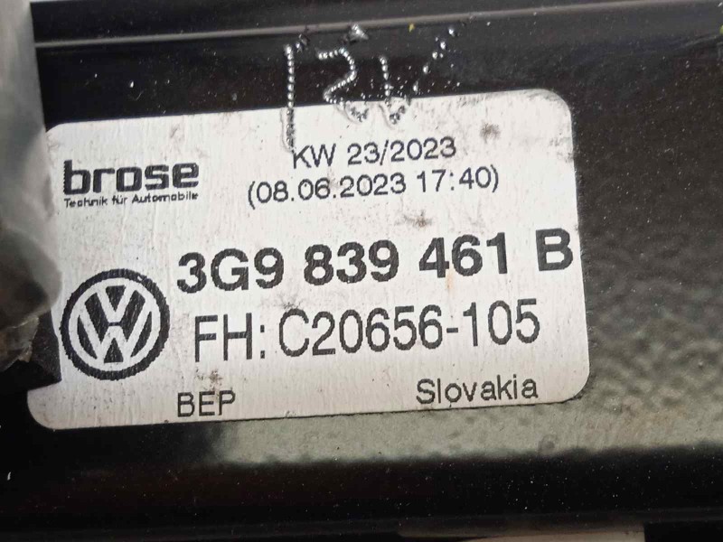Recambio de elevalunas trasero izquierdo para volkswagen passat variant (cb5) 2.0 bluemotion referencia OEM IAM 3G9839461B  5Q49