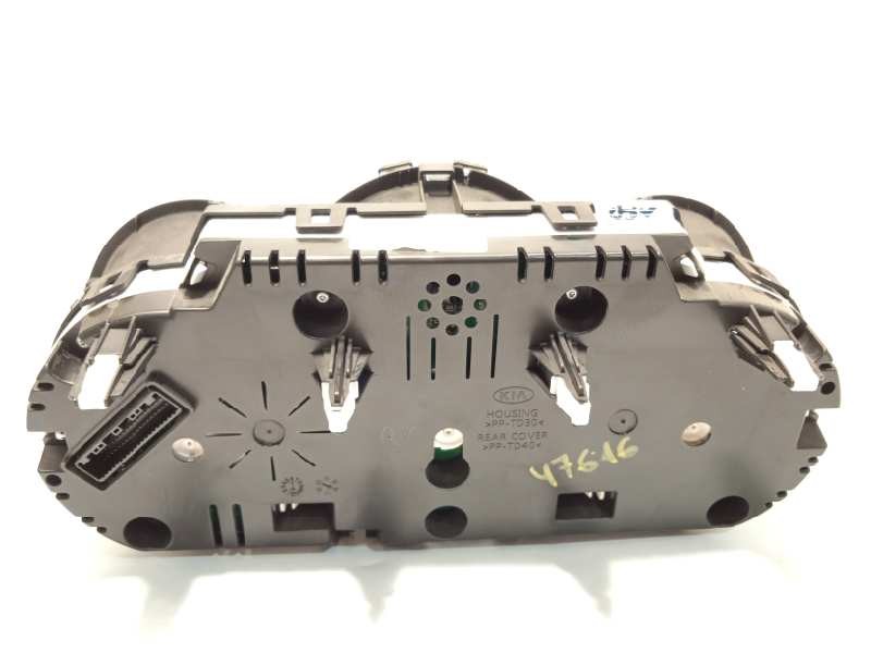 Recambio de cuadro instrumentos para kia cee´d 1.4 crdi cat referencia OEM IAM 94033A2020  