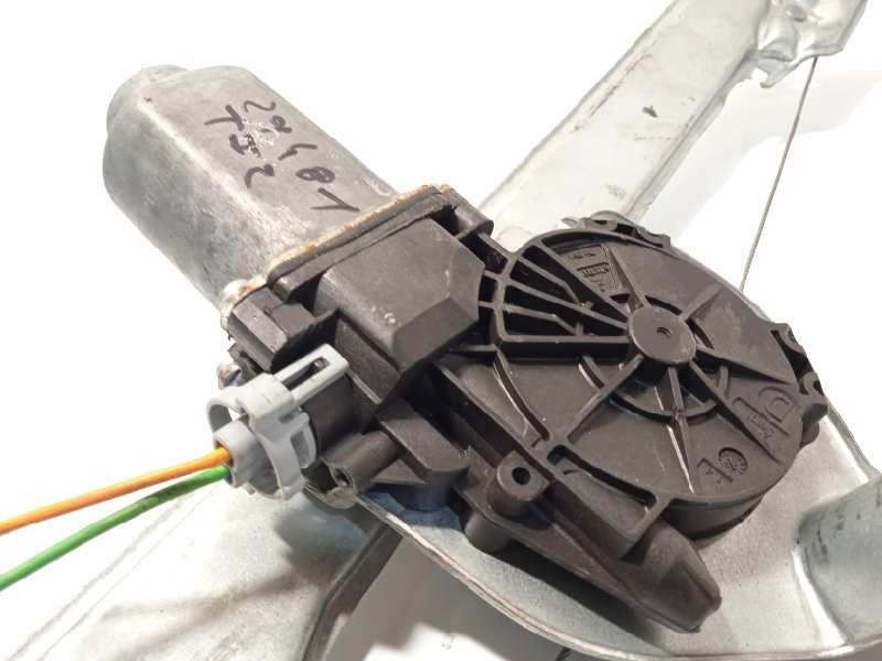 Recambio de elevalunas trasero izquierdo para renault clio iii expression referencia OEM IAM 8200291151  400862C