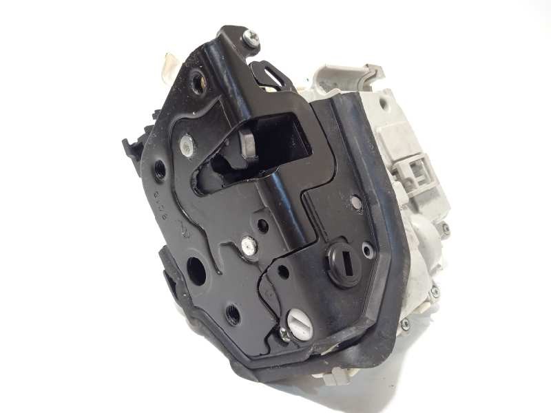 Recambio de cerradura puerta trasera derecha para audi a5 sportback (f5a) básico quattro referencia OEM IAM 8X0839016E  