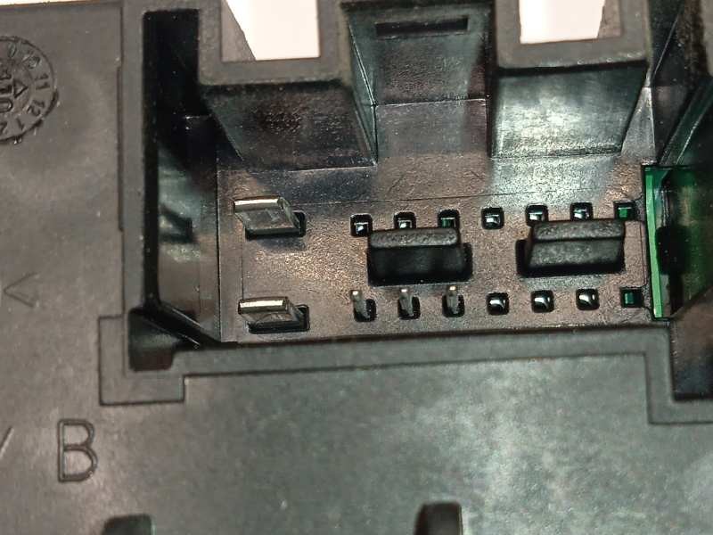 Recambio de elevalunas trasero derecho para volkswagen polo (6r1) advance referencia OEM IAM 6R0959812F  0130822533