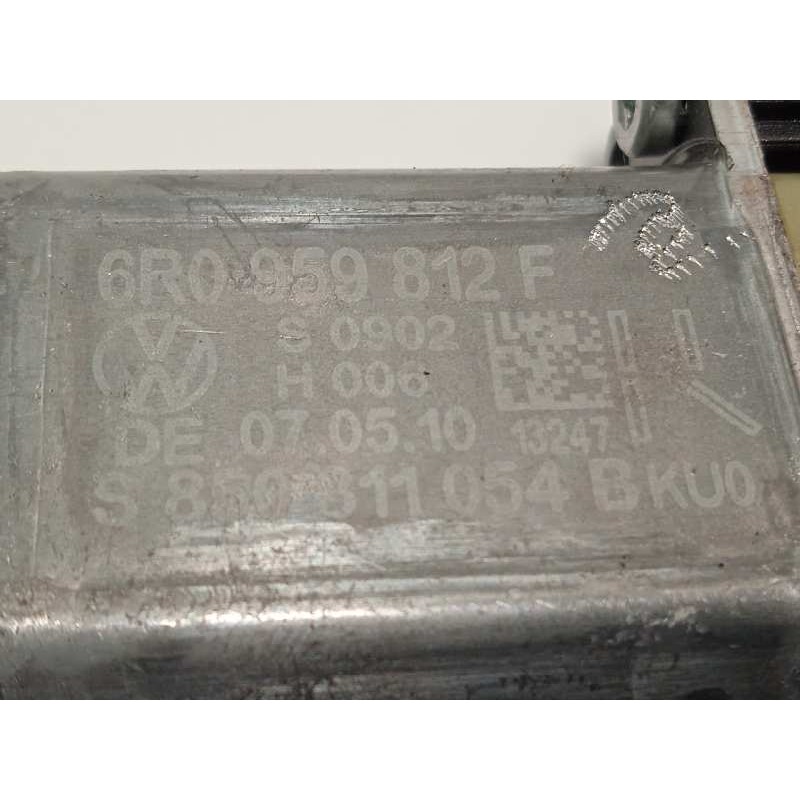 Recambio de elevalunas trasero derecho para volkswagen polo (6r1) advance referencia OEM IAM 6R0959812F  0130822533