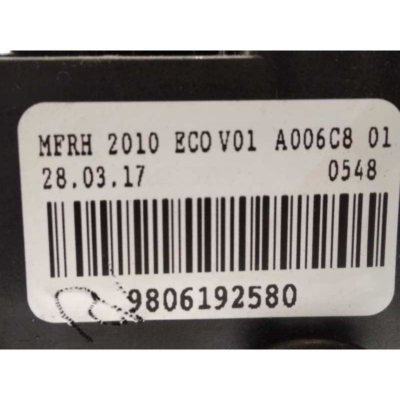 Recambio de caja reles / fusibles para peugeot expert furgón pro standard referencia OEM IAM 9806192580  