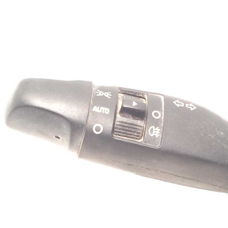 Recambio de mando intermitentes para hyundai i20´20 ( bc3/bi3desde 08/20 ) 1.2 referencia OEM IAM 93404Q0850  