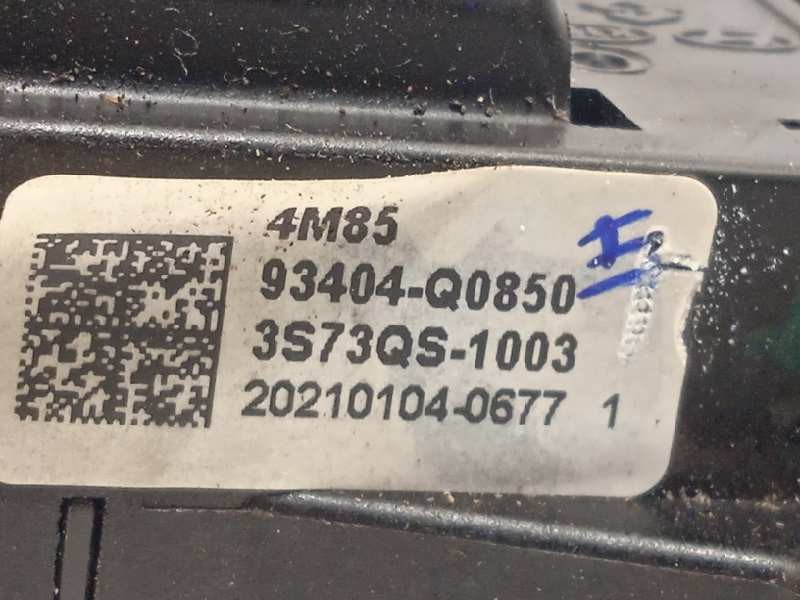 Recambio de mando intermitentes para hyundai i20´20 ( bc3/bi3desde 08/20 ) 1.2 referencia OEM IAM 93404Q0850  