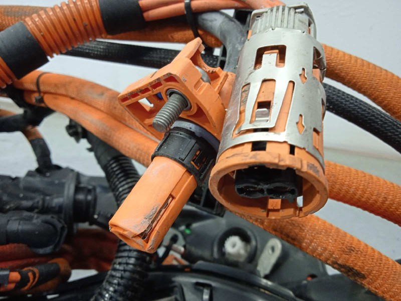 Recambio de modulo electronico para peugeot 308 1.6 allure hybrid referencia OEM IAM 9842165980  