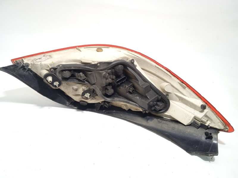 Recambio de piloto trasero derecho para opel insignia berlina sport referencia OEM IAM 13279628  