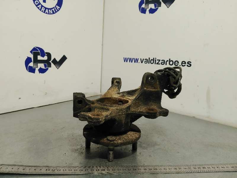 Recambio de mangueta delantera izquierda para ford fiesta (ccn) 1.25 16v cat referencia OEM IAM AY1C3K171BA  