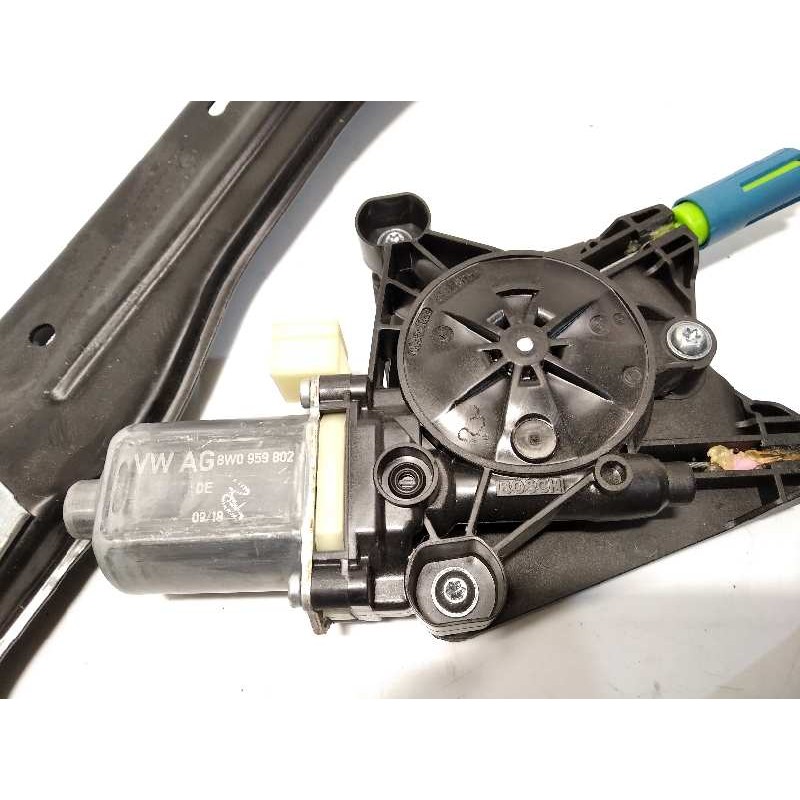 Recambio de elevalunas trasero derecho para audi a5 sportback (f5a) sport referencia OEM IAM 8W0839462 0130822704 8W0959802