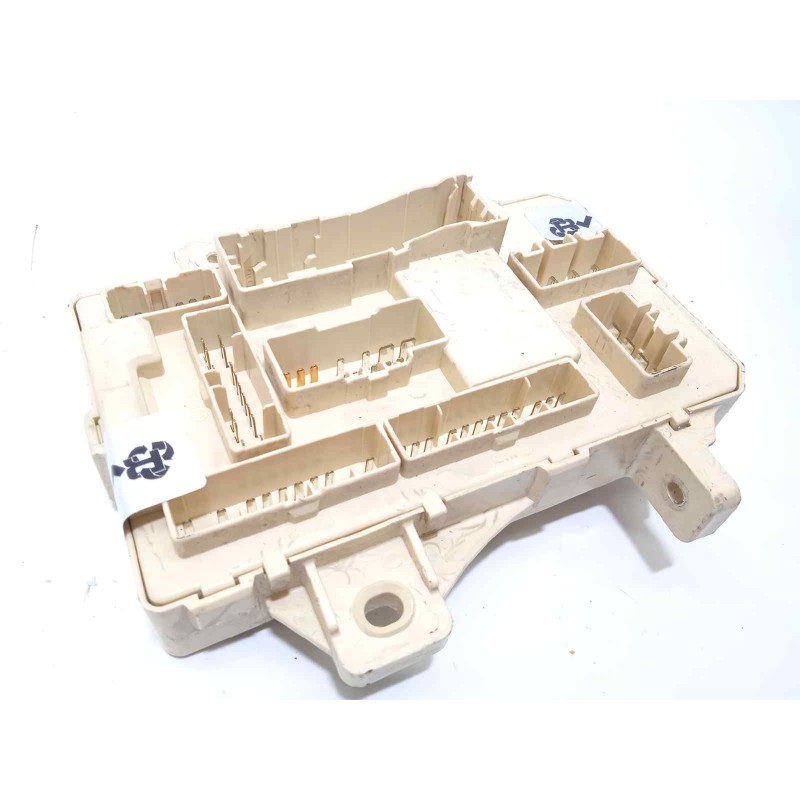 Recambio de caja reles / fusibles para kia cee´d emotion referencia OEM IAM 919501H510  