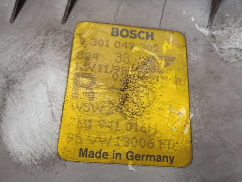 Recambio de faro derecho para volkswagen sharan (7m8) básico referencia OEM IAM 7M1941016H  0301048302