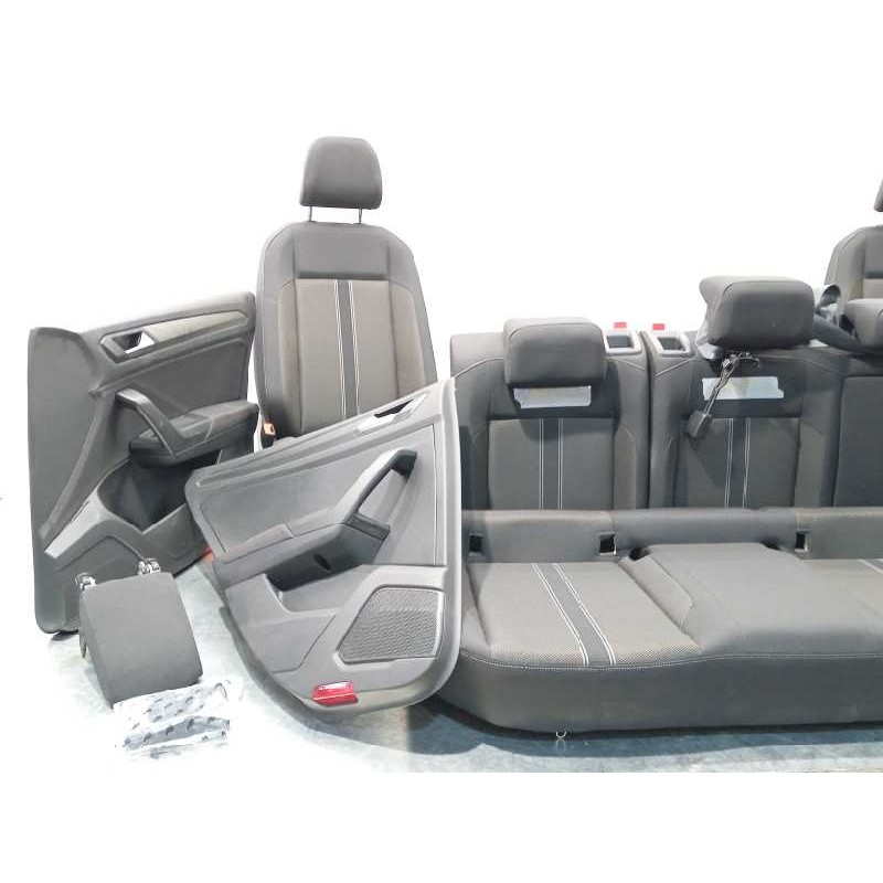 Recambio de juego asientos completo para volkswagen t-roc advance referencia OEM IAM NOREF  