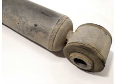 Recambio de amortiguador trasero izquierdo para renault captur 0.9 energy referencia OEM IAM 562105955R   2