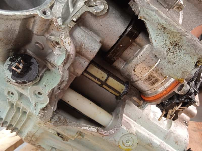 Recambio de despiece caja cambios para bmw serie x1 (u11) 20dx referencia OEM IAM 5B11024  28005B11024