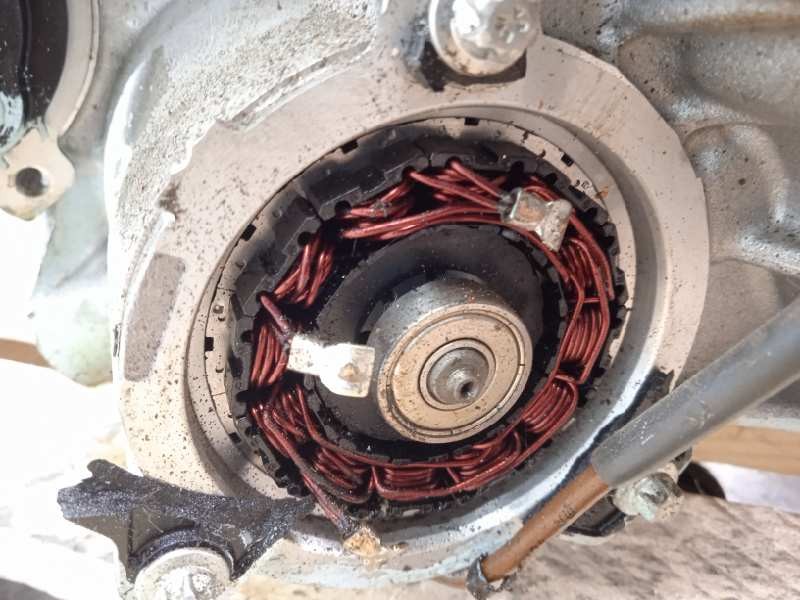 Recambio de despiece caja cambios para bmw serie x1 (u11) 20dx referencia OEM IAM 5B11024  28005B11024