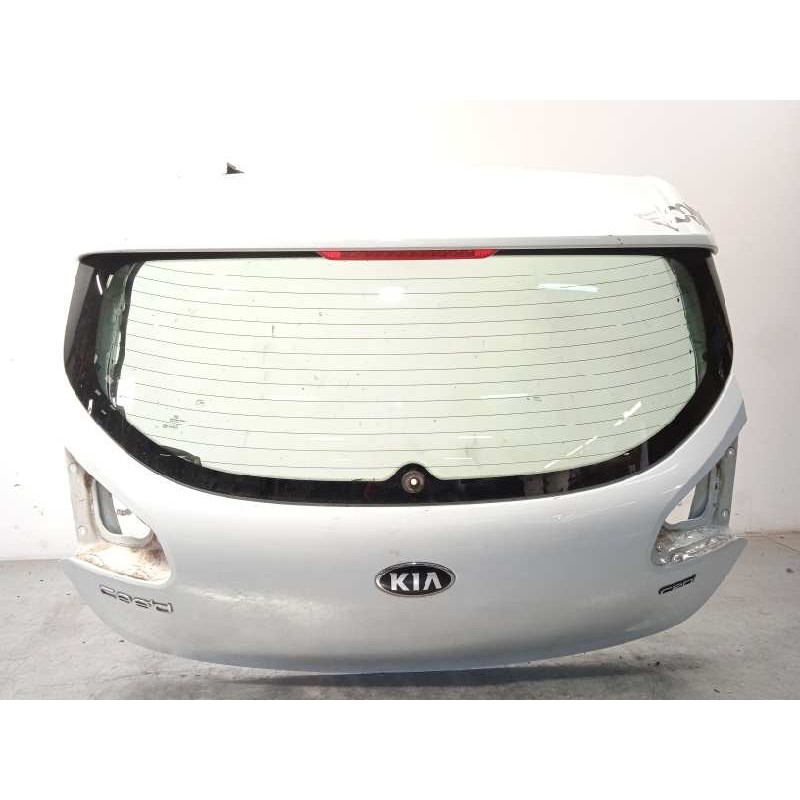 Recambio de porton trasero para kia cee´d 1.4 crdi cat referencia OEM IAM 73700A2000  