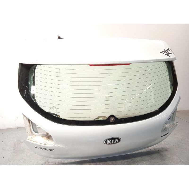 Recambio de porton trasero para kia cee´d 1.4 crdi cat referencia OEM IAM 73700A2000  