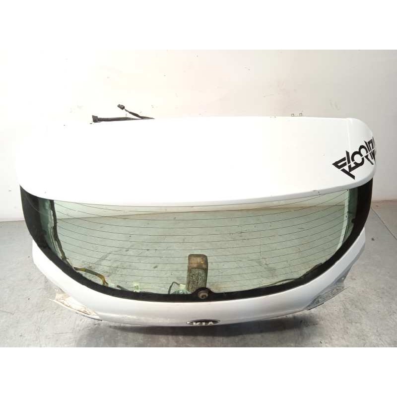Recambio de porton trasero para kia cee´d 1.4 crdi cat referencia OEM IAM 73700A2000  