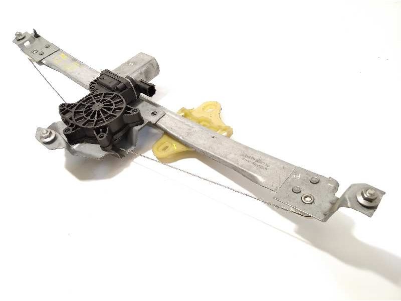 Recambio de elevalunas delantero derecho para renault captur 0.9 energy referencia OEM IAM 128001471B  