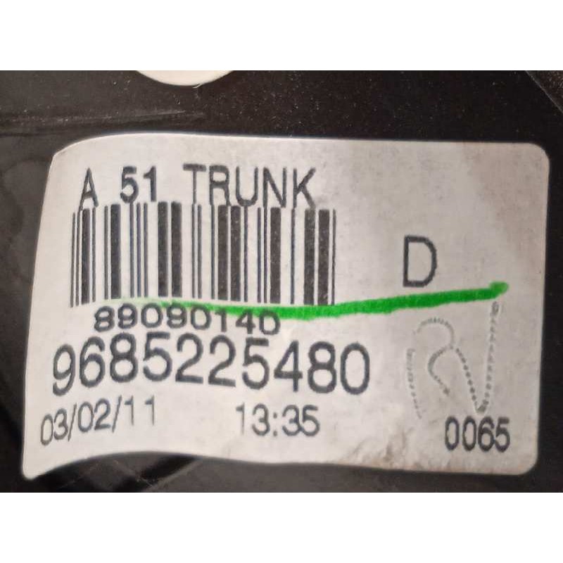 Recambio de piloto trasero derecho interior para citroën c3 selection referencia OEM IAM 9685225480  9803934280