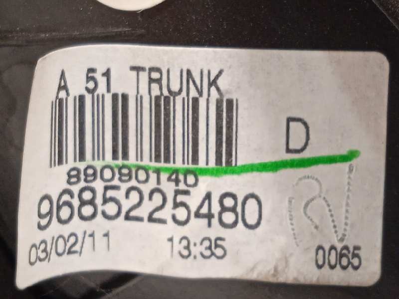 Recambio de piloto trasero derecho interior para citroën c3 selection referencia OEM IAM 9685225480  9803934280