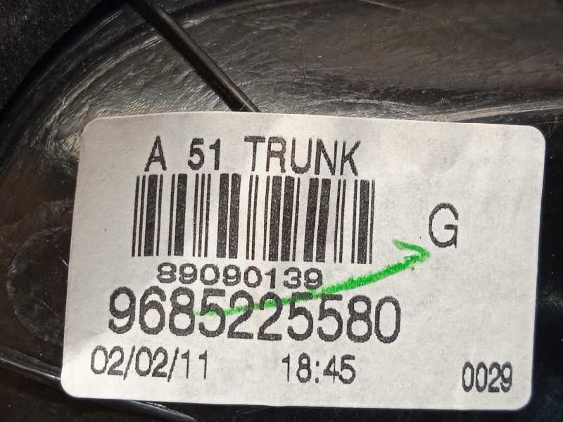 Recambio de piloto trasero izquierdo interior para citroën c3 selection referencia OEM IAM 9685225580  9803934380