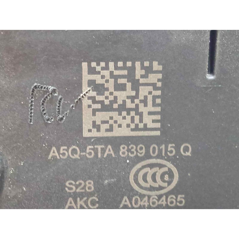 Recambio de cerradura puerta trasera izquierda para volkswagen passat variant (cb5) 2.0 bluemotion referencia OEM IAM 5TA839015Q