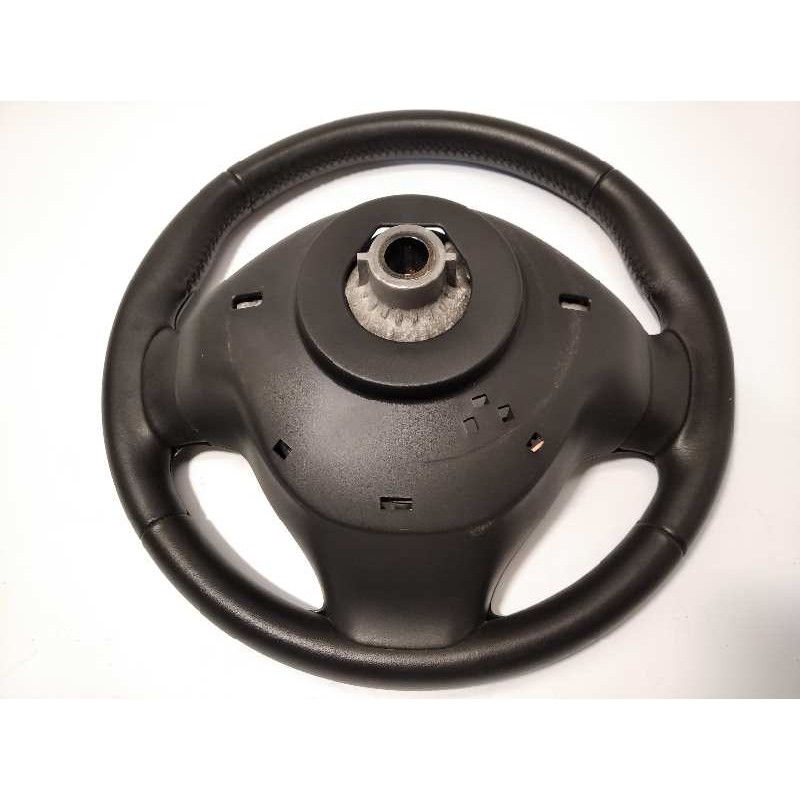 Recambio de volante para renault captur 0.9 energy referencia OEM IAM 484000334R  