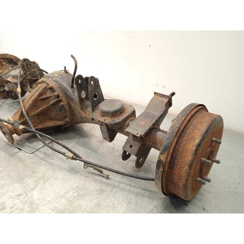 Recambio de puente trasero para nissan terrano/terrano.ii (r20) 2.7 turbodiesel referencia OEM IAM 430100F004  