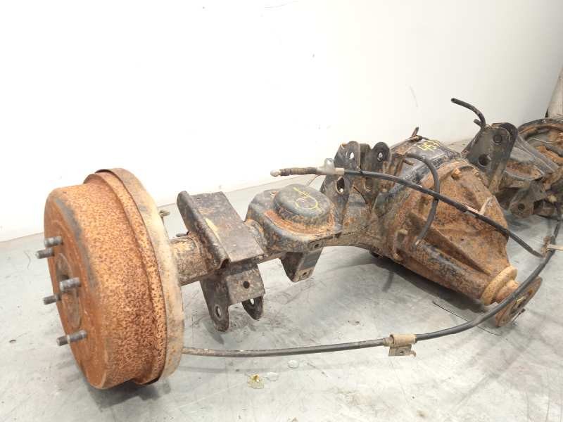 Recambio de puente trasero para nissan terrano/terrano.ii (r20) 2.7 turbodiesel referencia OEM IAM 430100F004  