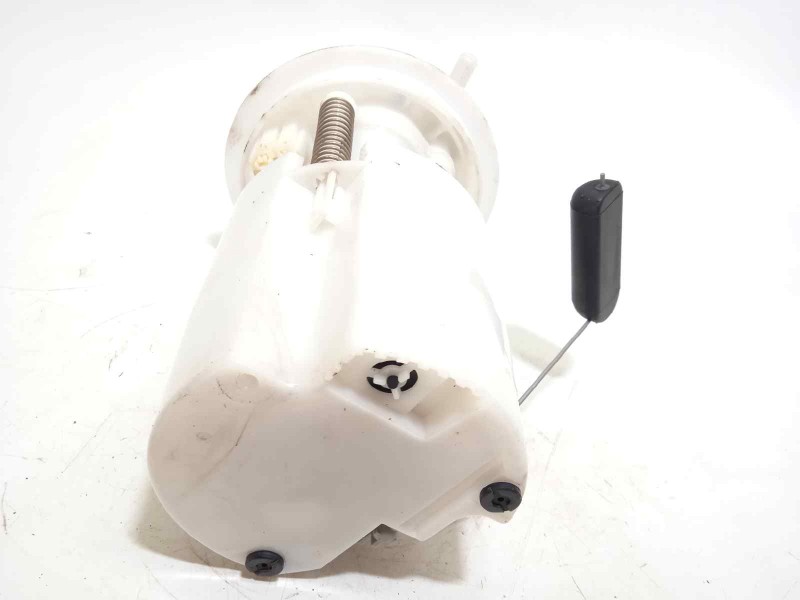 Recambio de bomba combustible para subaru impreza g13 1.6 cat referencia OEM IAM 42021FJ000  