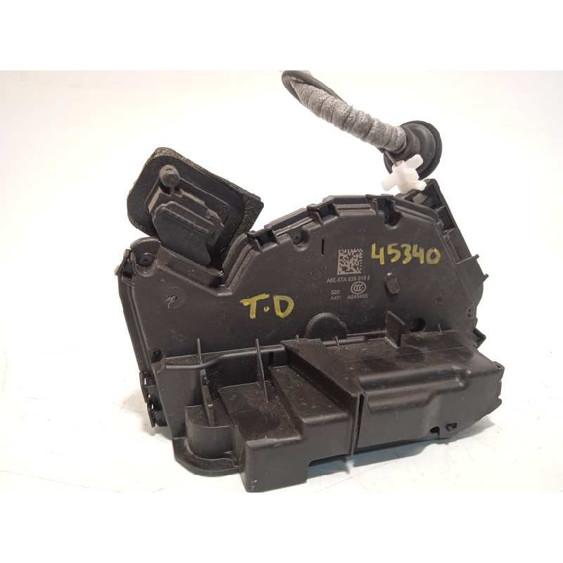 Recambio de cerradura puerta trasera derecha para skoda fabia 1.0 mpi referencia OEM IAM 5TA839016E  