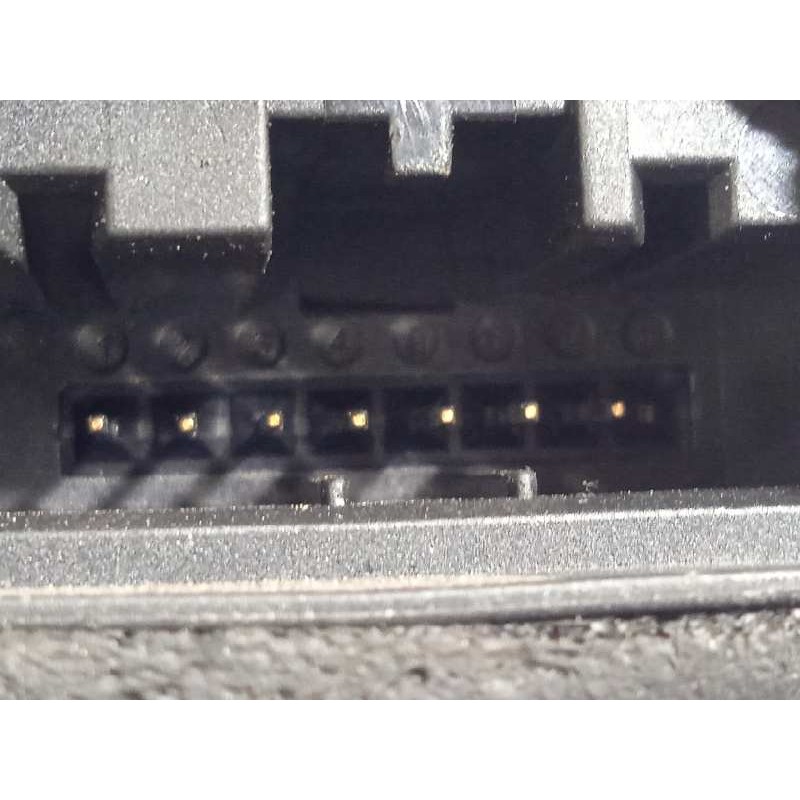 Recambio de cerradura puerta trasera derecha para skoda fabia 1.0 mpi referencia OEM IAM 5TA839016E  