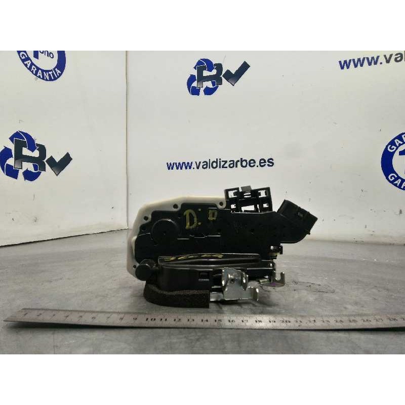 Recambio de cerradura puerta delantera derecha para nissan micra (k13) 1.2 cat referencia OEM IAM 805001HD0B  