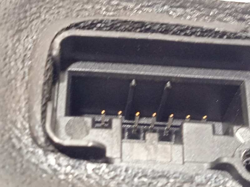 Recambio de cerradura puerta trasera izquierda para skoda fabia 1.0 mpi referencia OEM IAM 5TA839015E  A5E5TA839015E