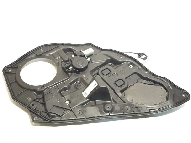 Recambio de elevalunas trasero derecho para mazda 2 lim. (de) 1.3 16v cat referencia OEM IAM D6517297XC  D01G5858XB