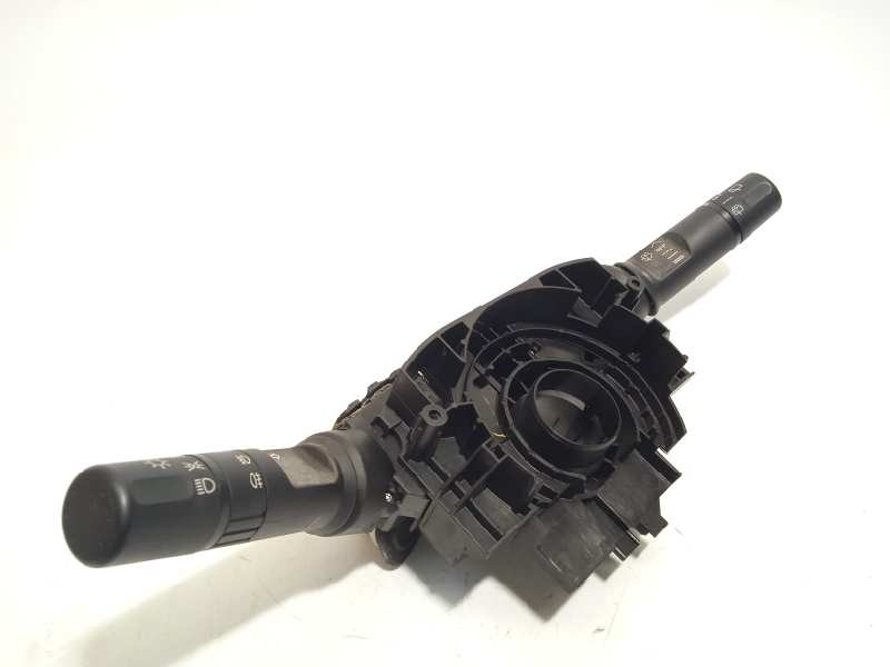 Recambio de mando intermitentes para mazda 2 lim. (de) 1.3 16v cat referencia OEM IAM DG8366120DT DN7166128 D651661B1