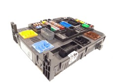 Recambio de caja reles / fusibles para citroën c4 picasso referencia OEM IAM 9819851380 28550133 1663368880 2