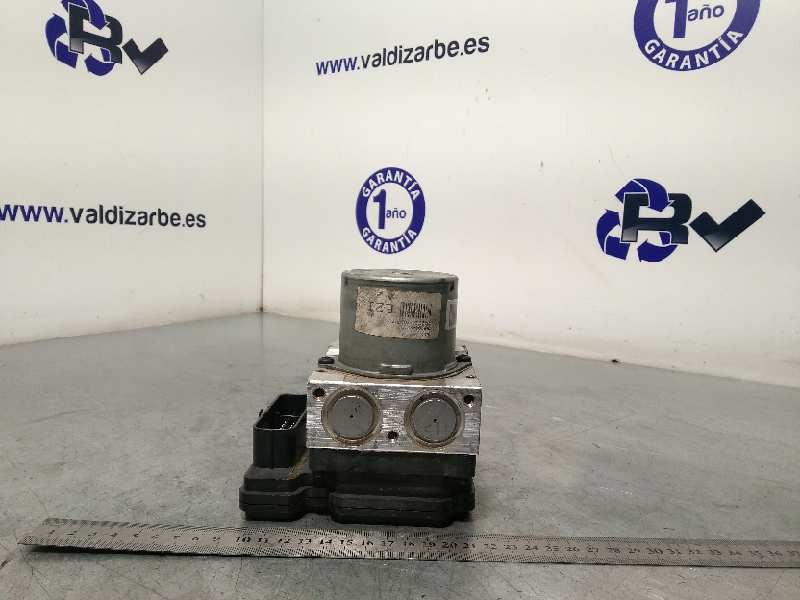 Recambio de abs para kia cee´d drive referencia OEM IAM 58920A2210  A258920500