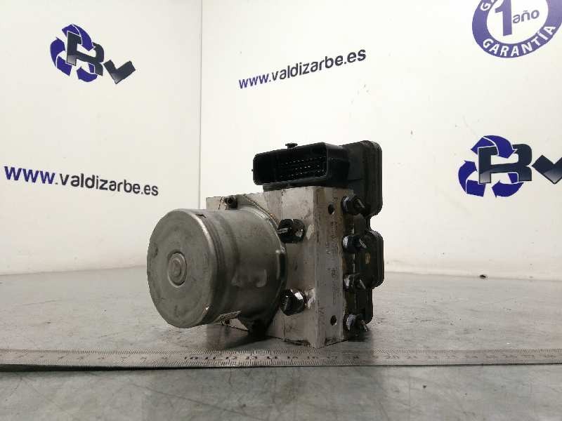 Recambio de abs para kia cee´d drive referencia OEM IAM 58920A2210  A258920500