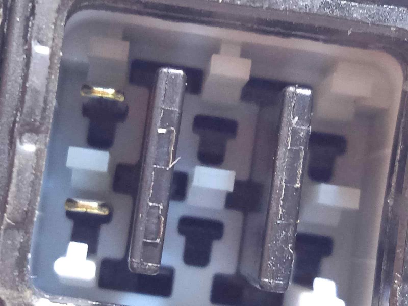 Recambio de elevalunas trasero derecho para subaru impreza g13 1.6 cat referencia OEM IAM 62222FJ000  