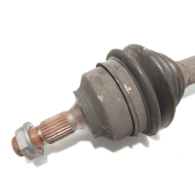 Recambio de transmision delantera izquierda para peugeot 3008 premium referencia OEM IAM 9684135380  